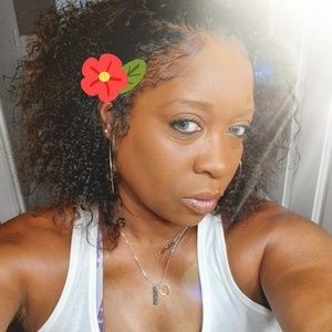 Meet your Posher, Cheryl